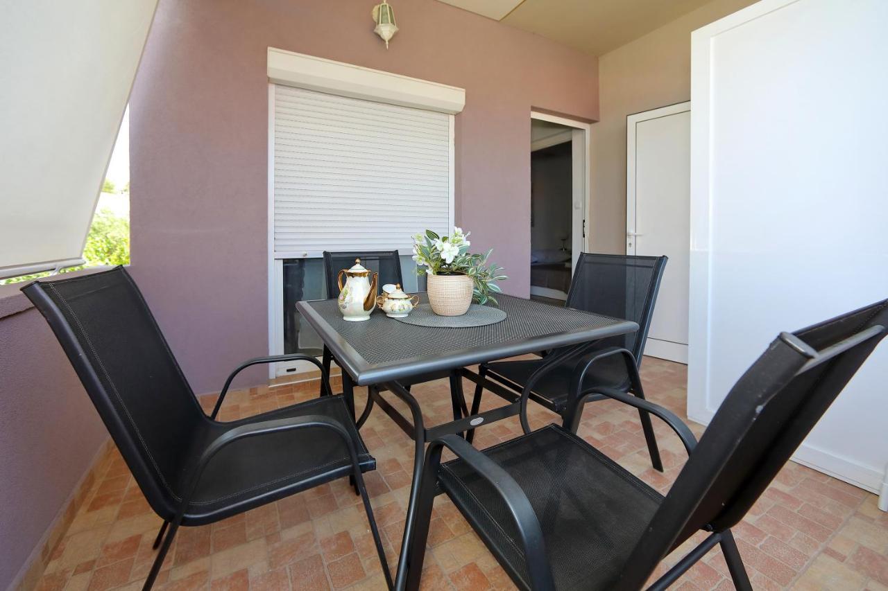 Apartments Adrian بيبينيا المظهر الخارجي الصورة