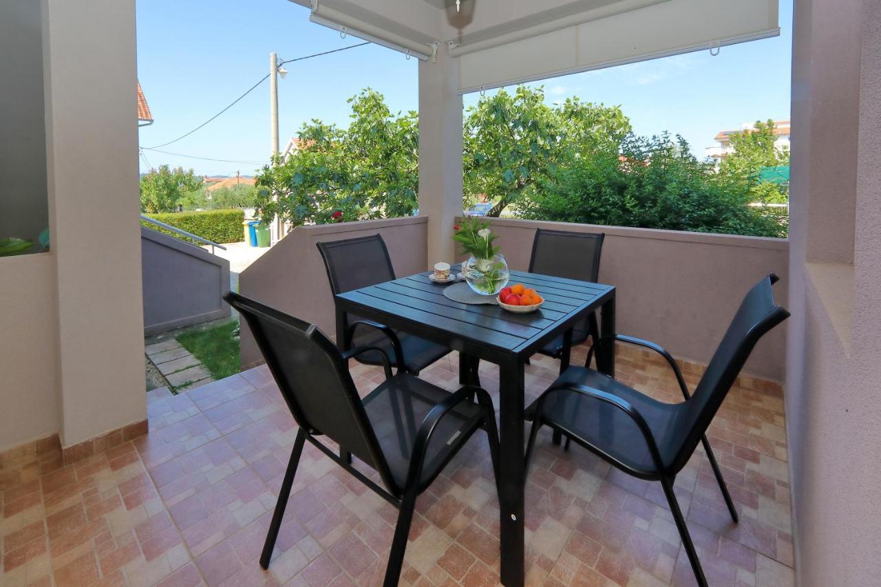 Apartments Adrian بيبينيا المظهر الخارجي الصورة